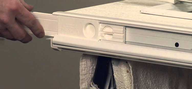 aluminum storefront door repair Maywood